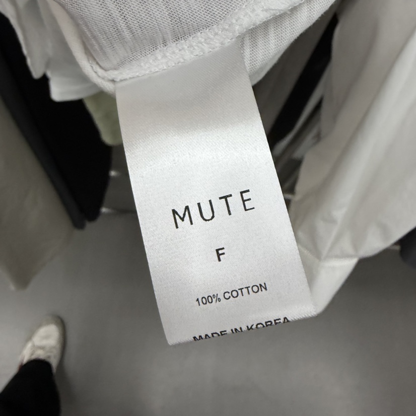MUTE-P韓國直郵女士新款休閑真品職業熱賣26春夏時尚T恤MUTET恤