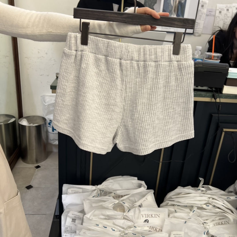 VIRKIN韓國代購女裝新款人氣真品職業26春夏熱賣短褲華夫格VIRKIN短褲
