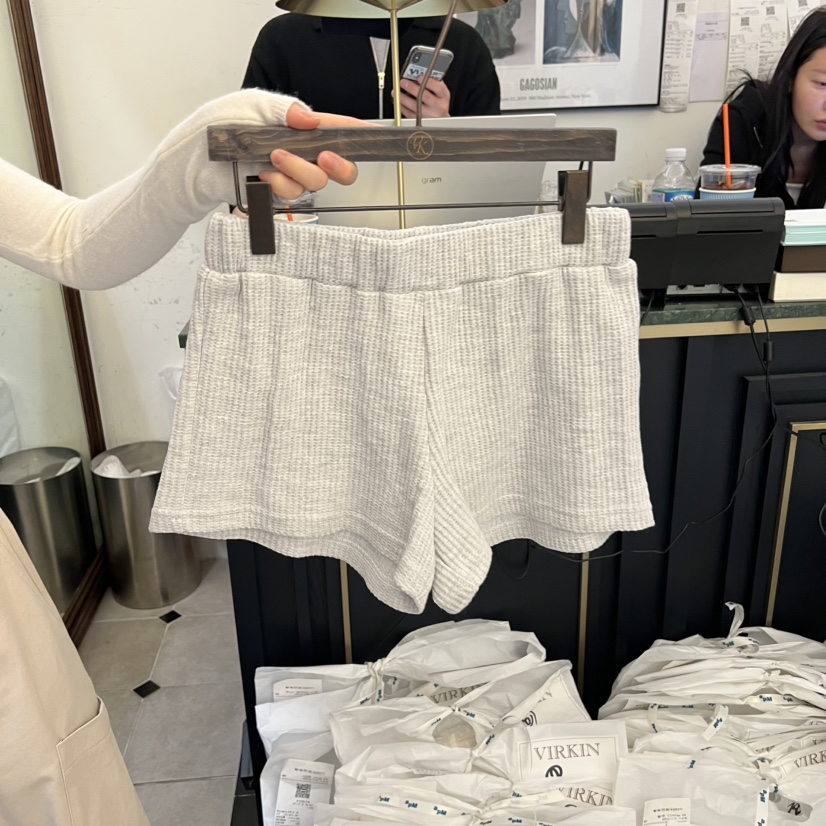 VIRKIN韓國代購女裝新款人氣真品職業26春夏熱賣短褲華夫格VIRKIN短褲圖色1