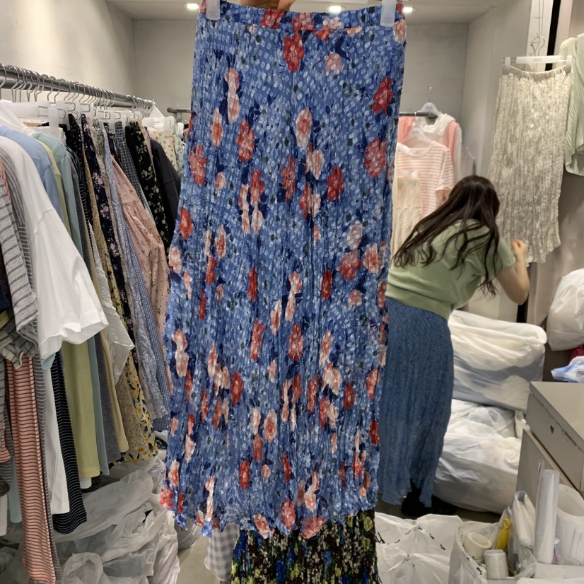 LOGROAD韓國直郵女裝新品熱賣休閑真品時尚26春夏職業長裙LOG ROAD長裙圖色1