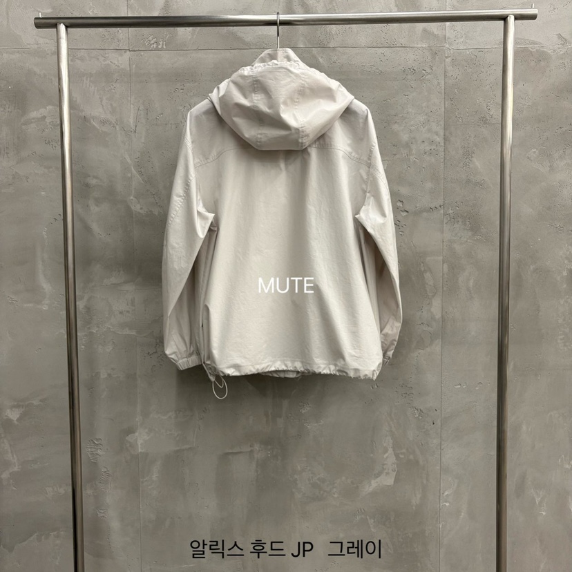 MUTE-P韓國直郵女裝新款職業熱賣時尚人氣夾克帽子可拆卸MUTE夾克
