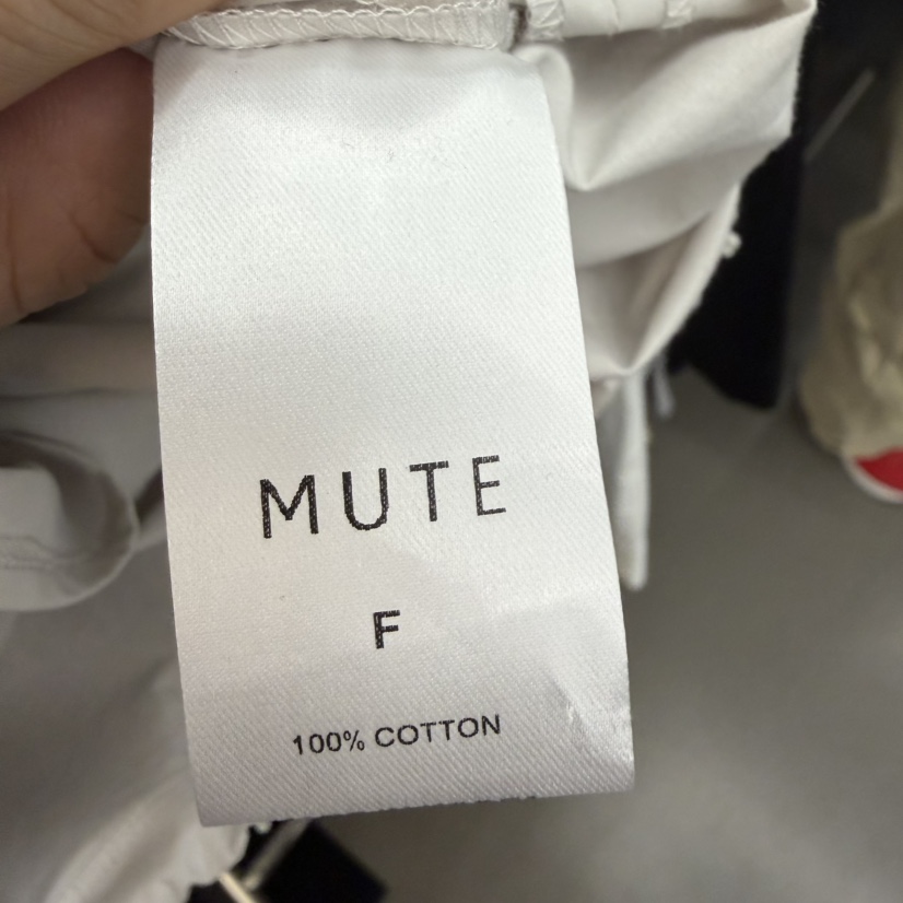 MUTE-P韓國直郵女裝新款職業熱賣時尚人氣夾克帽子可拆卸MUTE夾克