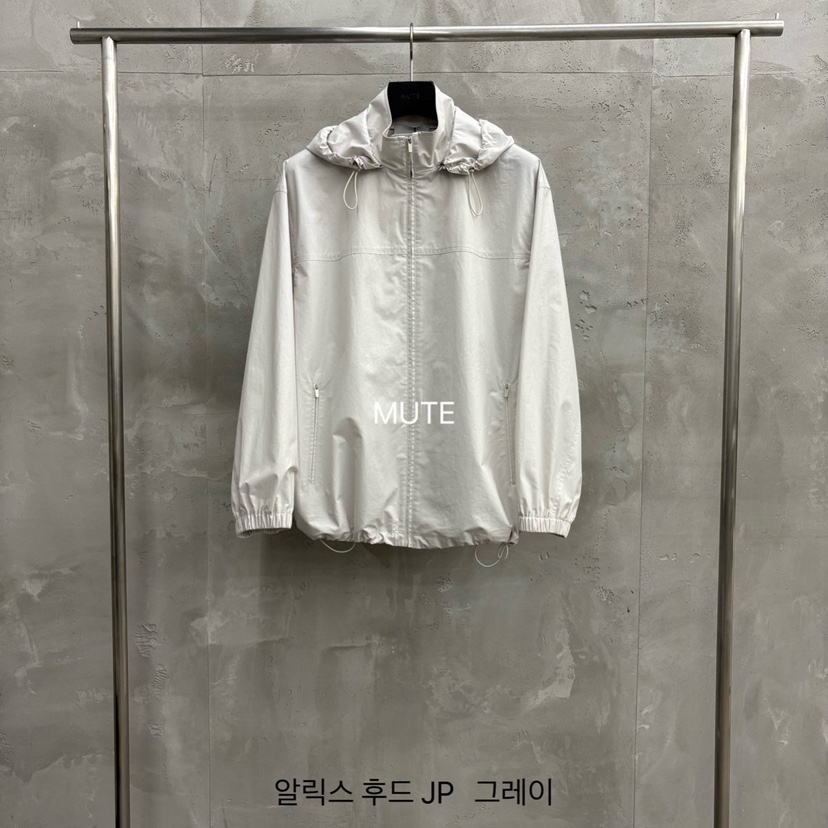 MUTE-P韓國直郵女裝新款職業熱賣時尚人氣夾克帽子可拆卸MUTE夾克圖色1