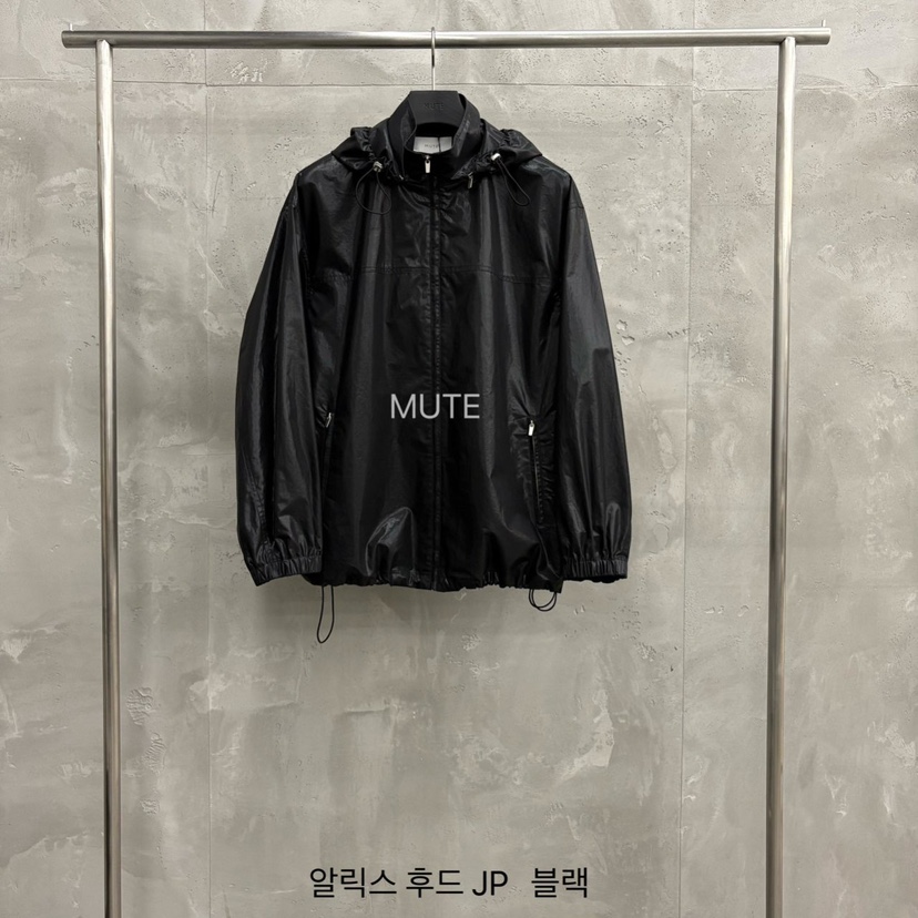 MUTE-P韓國直郵女裝新款職業熱賣時尚人氣夾克帽子可拆卸MUTE夾克圖色3
