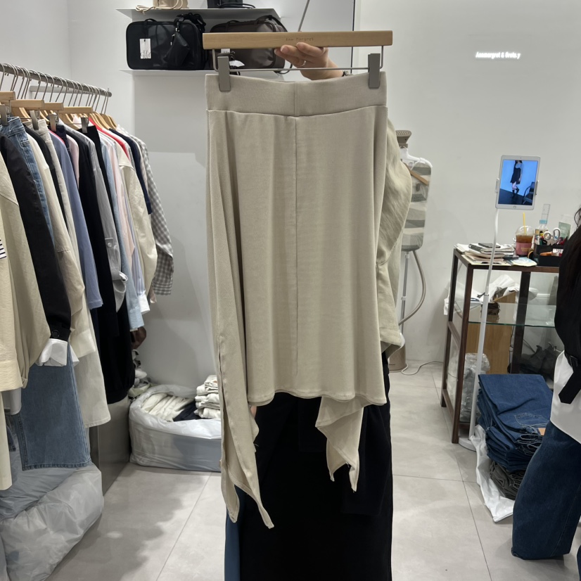ANN MARGRET東大門實拍女士新品時尚半身裙中短裙不對稱GRETA.Y半身裙/中短裙