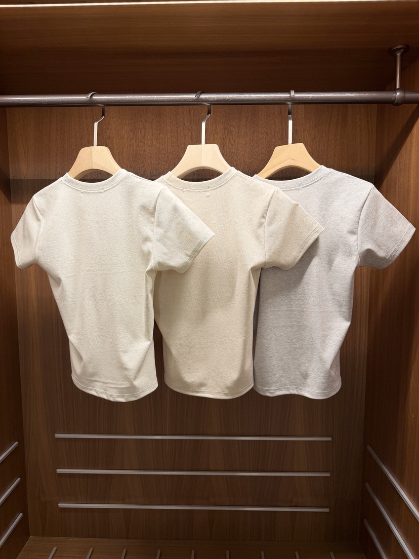 CLOTH東大門直郵女裝新品真品人氣休閑推薦熱賣職業時尚T恤CLOTHT恤