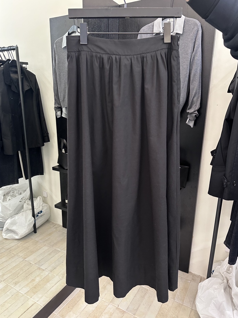 MOANI韓國直郵女裝新款26春夏推薦熱賣休閑時尚人氣長裙褶皺MOANI長裙圖色1