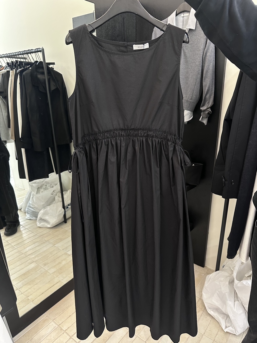 MOANI東大門實拍女士新款時尚人氣26春夏休閑熱賣連衣裙褶皺MOANI連衣裙圖色2