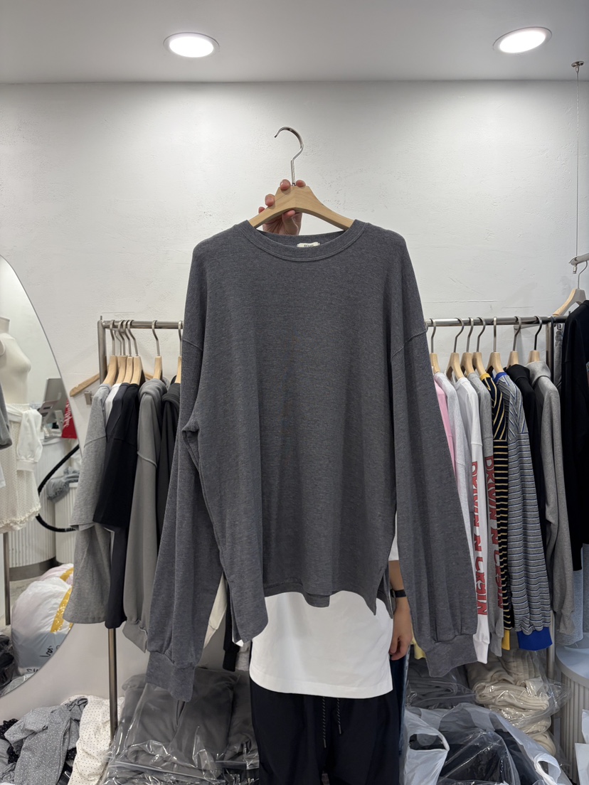 DELICATE韓國直郵女裝新品熱賣時尚休閑真品職業26春夏長袖T恤DELICATE長袖T恤圖色2