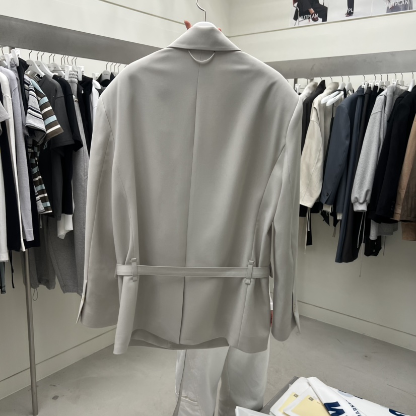 NUTPLAN韓國代購女士新品熱賣休閑時尚推薦職業夾克含腰繩NUTPLAN夾克