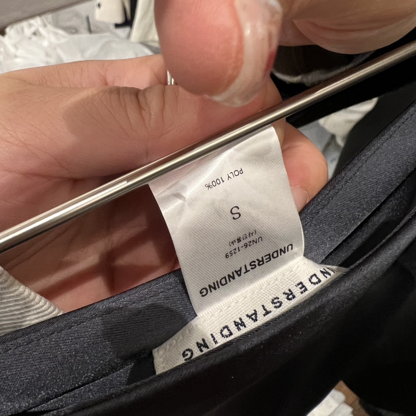 UNDERSTANDING東大門實拍女裝新款推薦時尚休閑長裙緞面長款UNDERSTANDING長裙