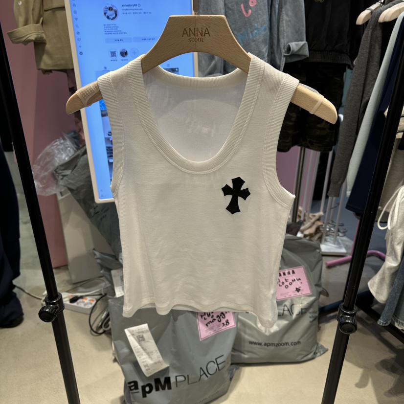 ANNA-P韓國直郵女裝新款真品推薦時尚休閑職業熱賣吊帶背心ANNA-P吊帶/背心圖色1