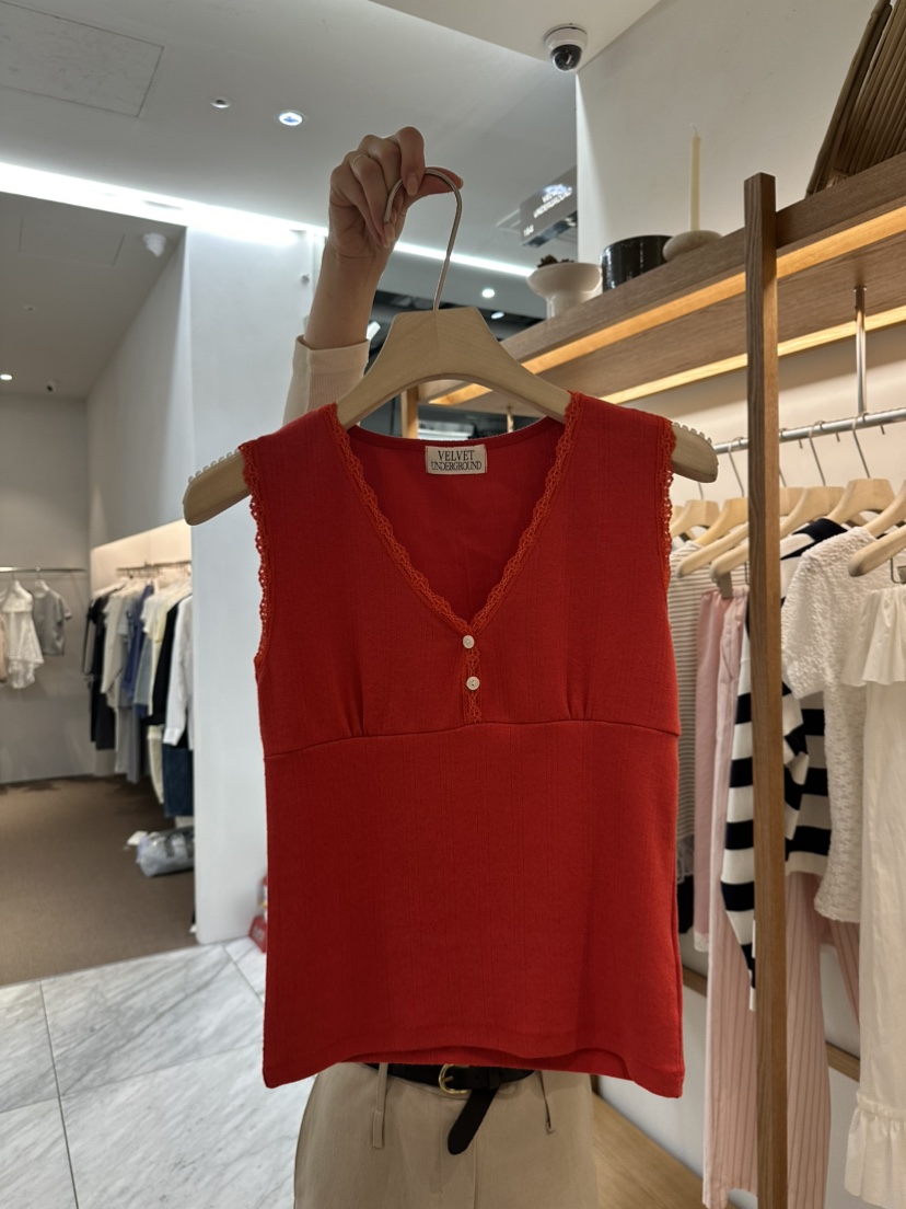 VELVET UNDERGROUND東大門代購女士新款職業吊帶背心蕾絲紐扣VELVET UNDERGROUND吊帶/背心圖色2