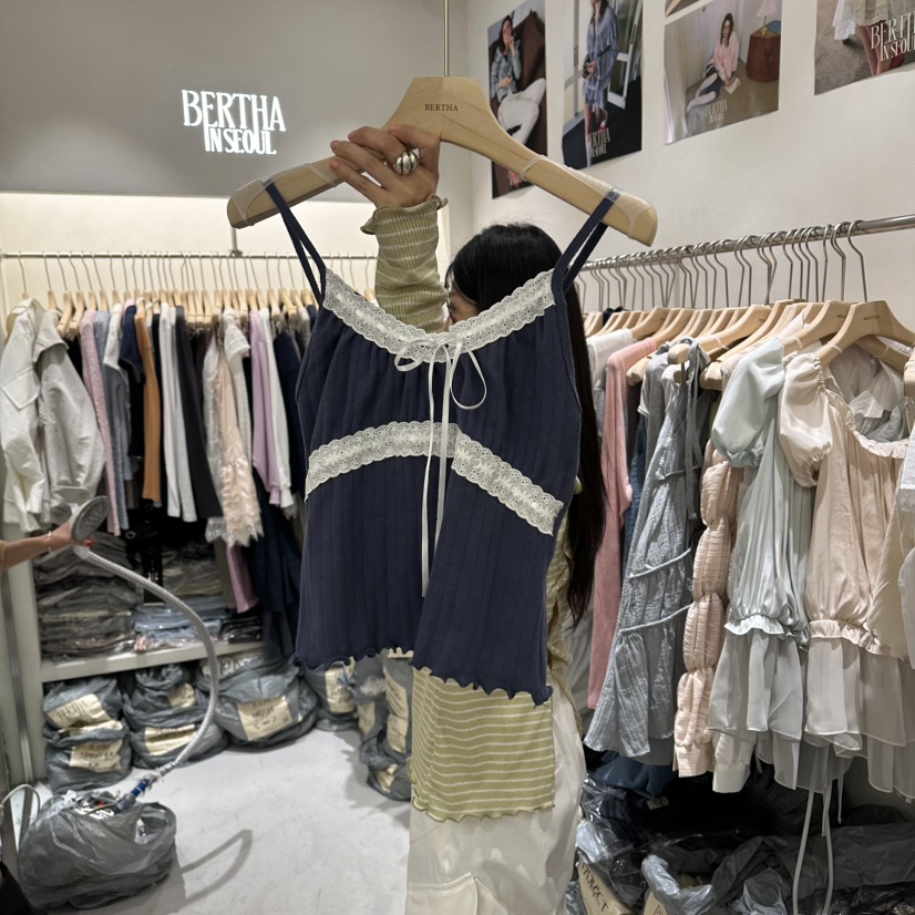 BERTHA東大門代購女裝新款時尚真品吊帶背心蕾絲羅紋鏤空BERTHA吊帶/背心圖色3