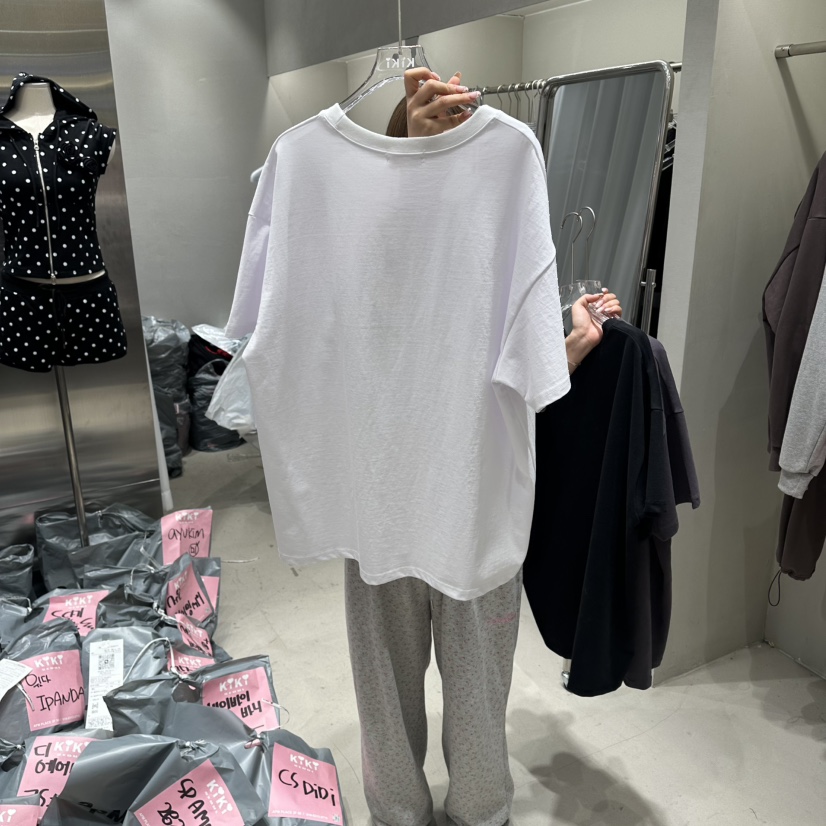 KIKI韓國直郵女士新款休閑時尚職業熱賣26春夏人氣推薦T恤KIKIT恤