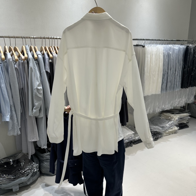 OVU東大門實拍女裝新款人氣時尚職業熱賣26春夏襯衫蕾絲衫含包OVU襯衫/蕾絲衫