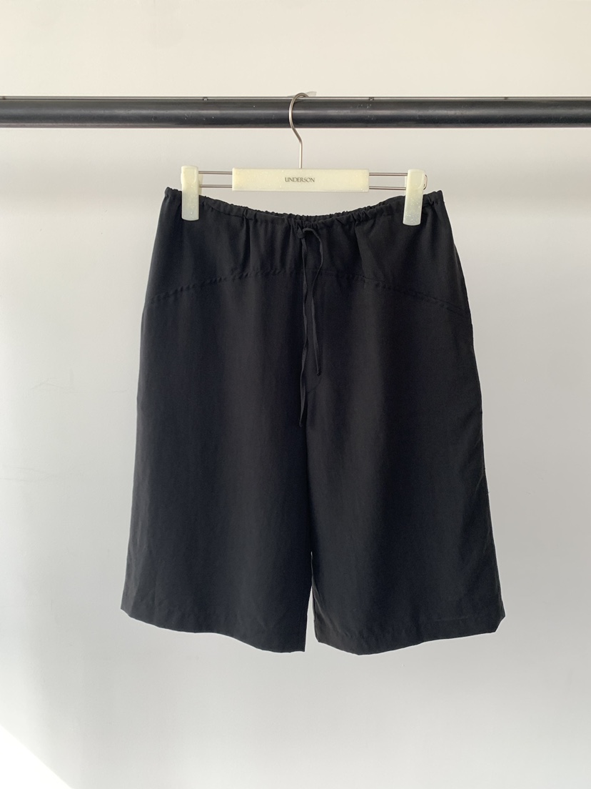 UNDERSON韓國直郵女裝新品26春夏真品職業熱賣人氣推薦短褲UNDERSON短褲圖色2黑