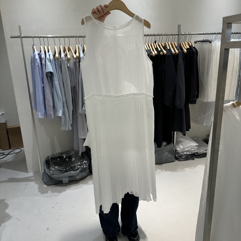 OVU韓國直郵女士新款熱賣推薦26春夏休閑真品時尚職業連衣裙OVU連衣裙圖色1