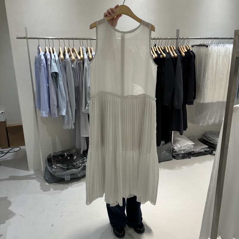 OVU韓國直郵女士新款熱賣推薦26春夏休閑真品時尚職業連衣裙OVU連衣裙圖色2