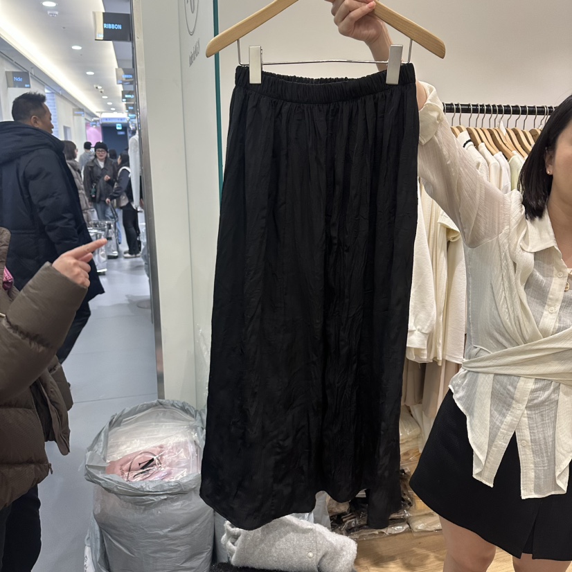 M.G.N韓國直郵女裝新款人氣推薦休閑熱賣時尚26春夏長裙褶皺MAGNET長裙圖色2