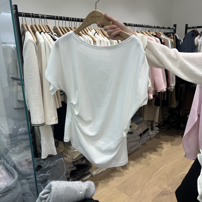 M.G.N東大門實拍女裝新款推薦真品26春夏時尚職業T恤褶皺MAGNETT恤圖色1