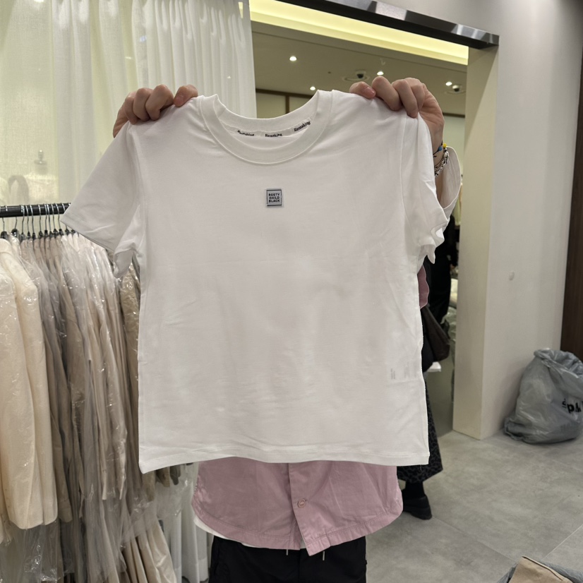 URBANSTORY/REMAKING韓國代購女裝新品熱賣推薦休閑時尚T恤Remaking/URBANSTORYT恤圖色2