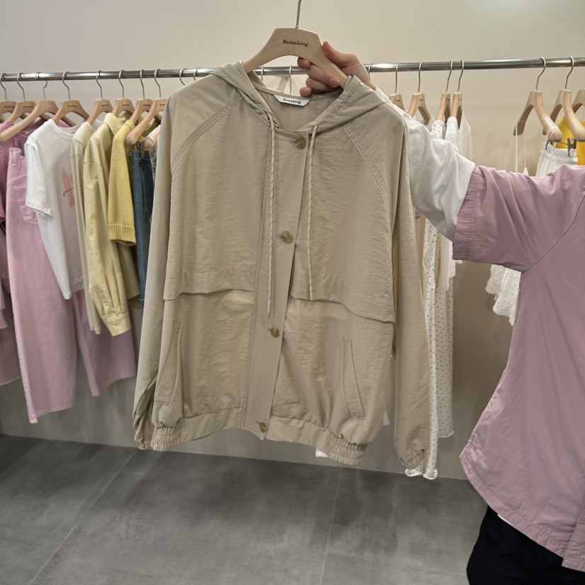 URBANSTORY/REMAKING東大門實拍女裝新品真品時尚夾克兜帽Remaking/URBANSTORY夾克圖色2