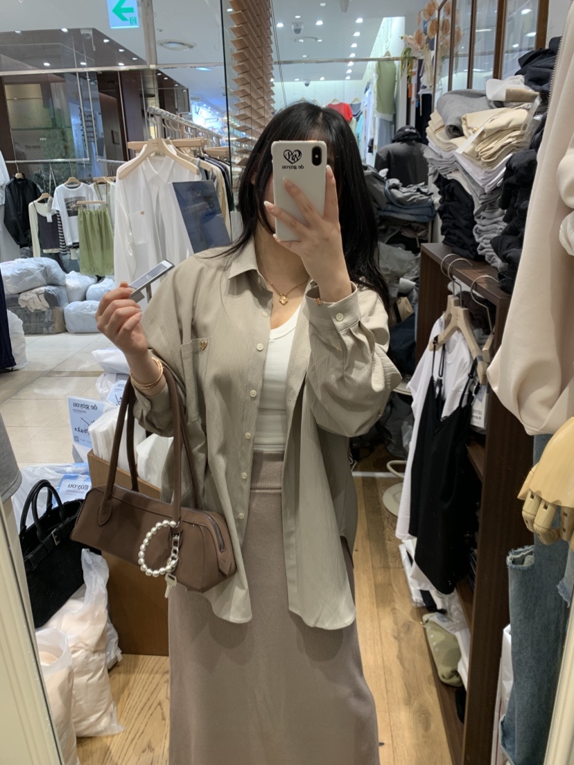 DE GO YOU東大門代購女士新款時尚休閑襯衫蕾絲衫不含內搭DE GO YOU襯衫/蕾絲衫