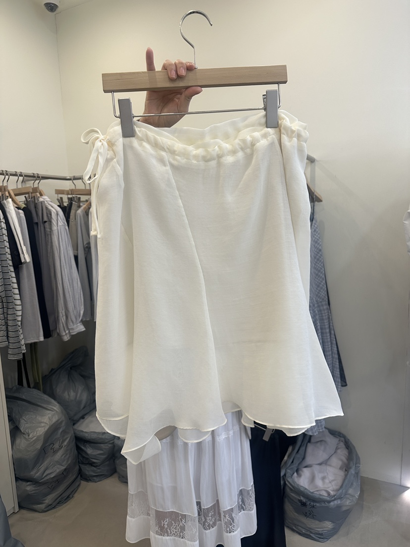 MONDAYMORING韓國代購女裝新品26春夏熱賣人氣半身裙中短裙MONDAYMORING半身裙/中短裙圖色1