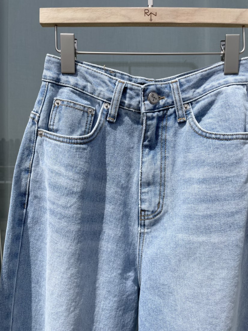 REIZ東大門代購女士新款時尚休閑人氣推薦熱賣真品牛仔褲REIZ牛仔褲