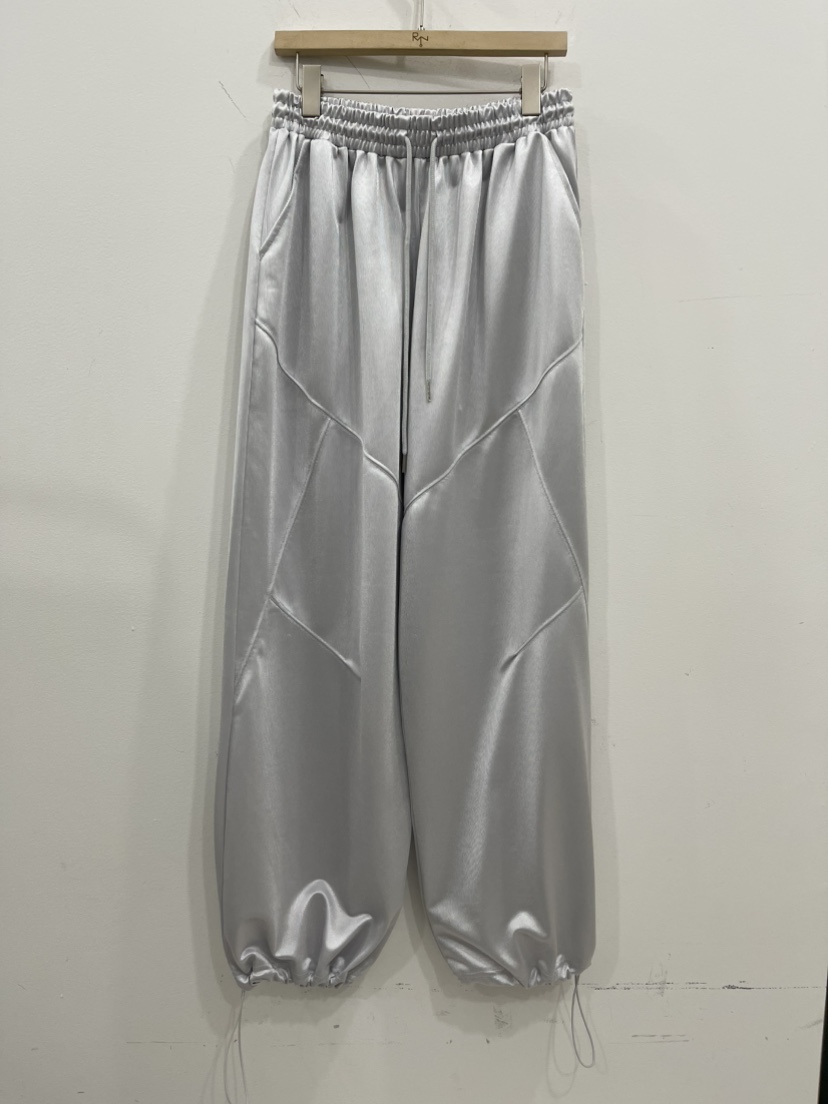 REIZ東大門實拍女士新品時尚真品熱賣推薦職業休閑休閑褲REIZ休閑褲圖色1