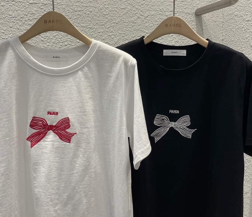 BABEL東大門直郵女裝新品真品熱賣職業人氣時尚26春夏T恤刺繡BABELT恤