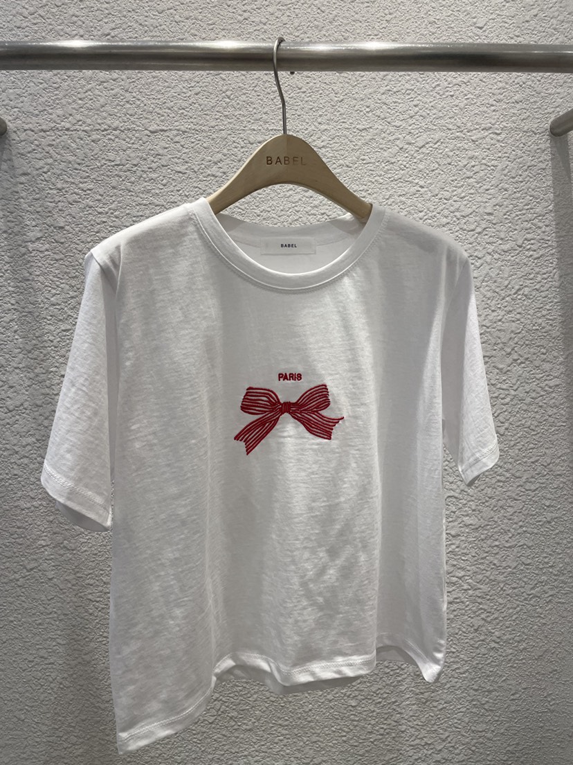 BABEL東大門直郵女裝新品真品熱賣職業人氣時尚26春夏T恤刺繡BABELT恤圖色1