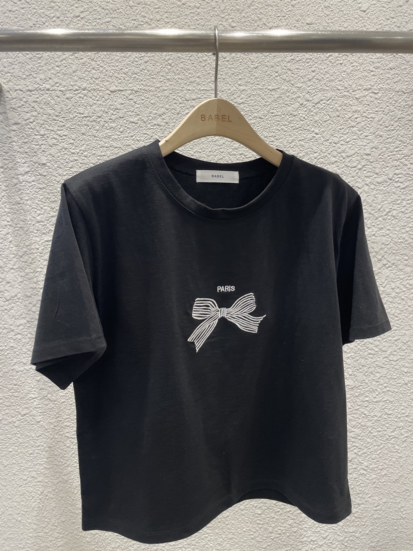 BABEL東大門直郵女裝新品真品熱賣職業人氣時尚26春夏T恤刺繡BABELT恤圖色2