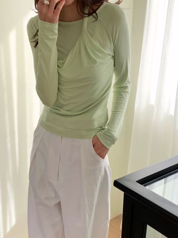 KOMOREBI韓國代購女士新款熱賣真品26春夏時尚推薦長袖T恤KOMOREBI長袖T恤