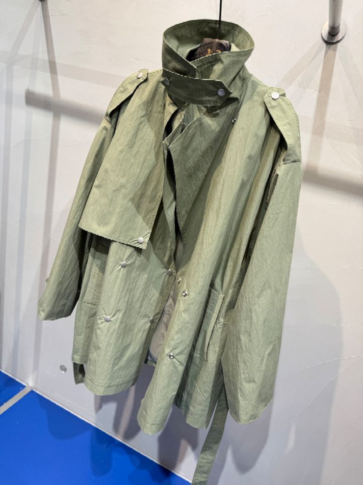 1.3東大門實拍女裝新品職業熱賣真品26春夏長款風衣含腰帶1.3長款風衣