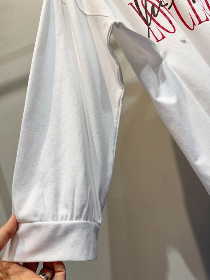 1.3東大門直郵女裝新品休閑人氣時尚職業熱賣26春夏長袖T恤1.3長袖T恤