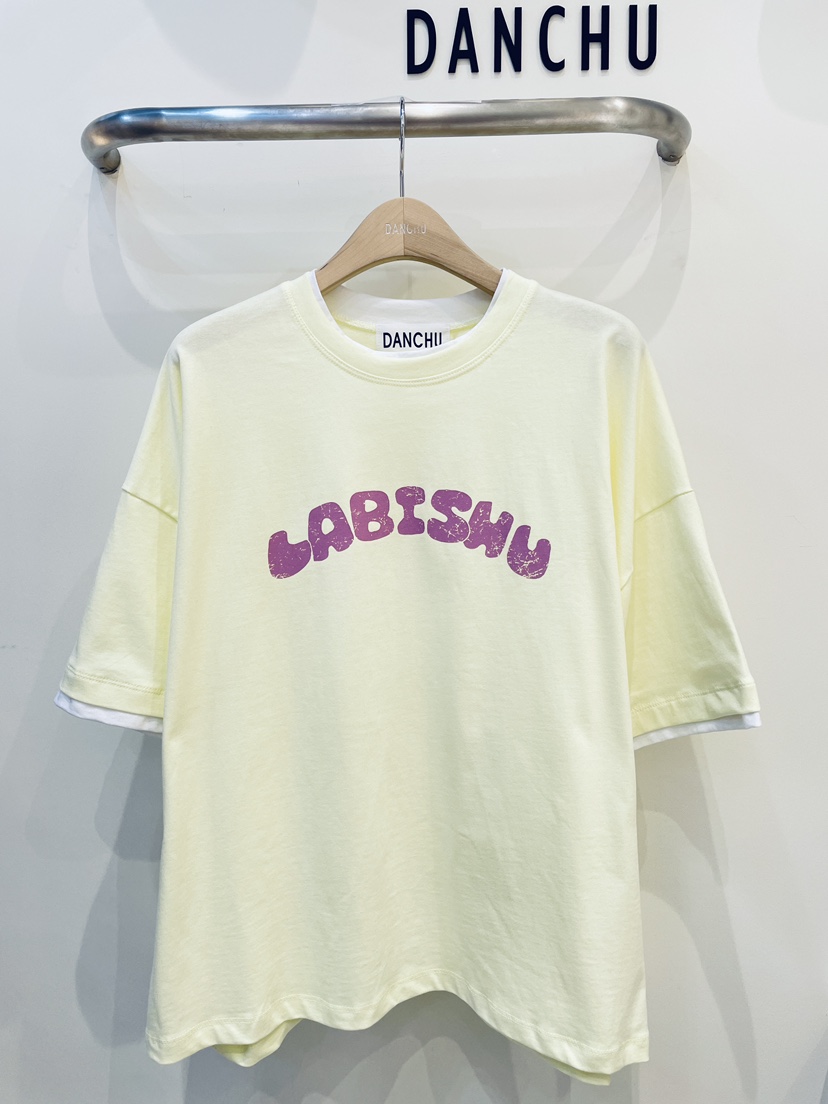 DANCHU東大門直郵女裝新品真品人氣熱賣時尚休閑26春夏T恤DANCHUT恤圖色2