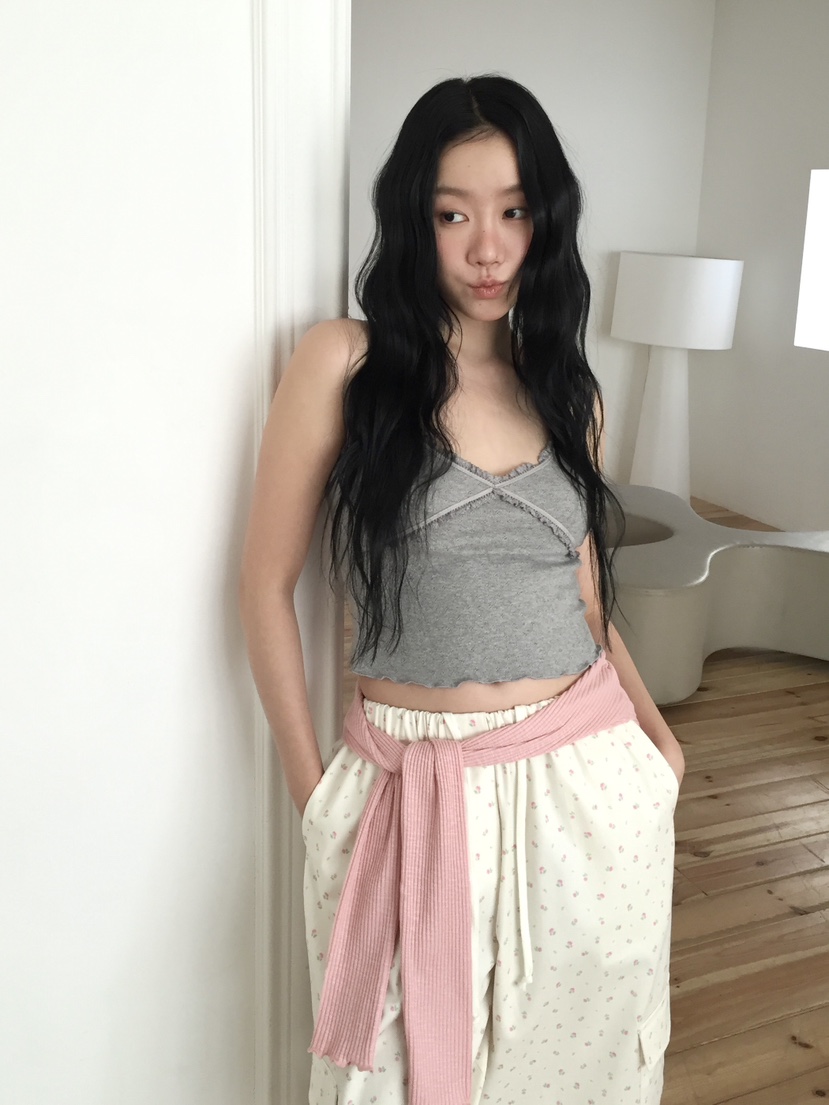 LOVE MOMENT東大門直郵女士新款26春夏休閑人氣吊帶背心LOVE MOMENT吊帶/背心