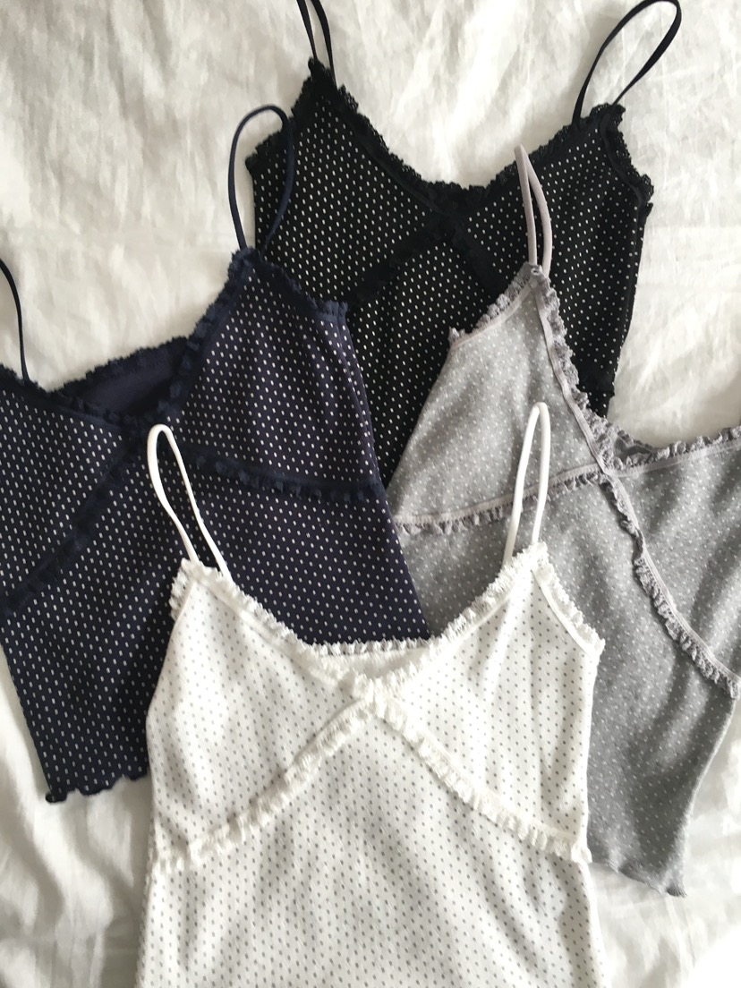 LOVE MOMENT東大門直郵女士新款26春夏休閑人氣吊帶背心LOVE MOMENT吊帶/背心