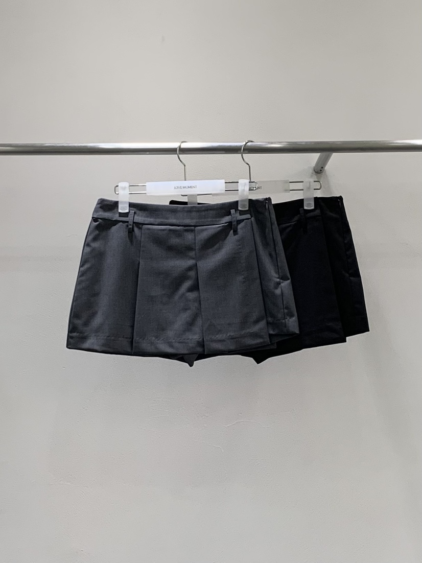 LOVE MOMENT東大門實拍女裝新品26春夏推薦休閑時尚裙褲LOVE MOMENT裙褲