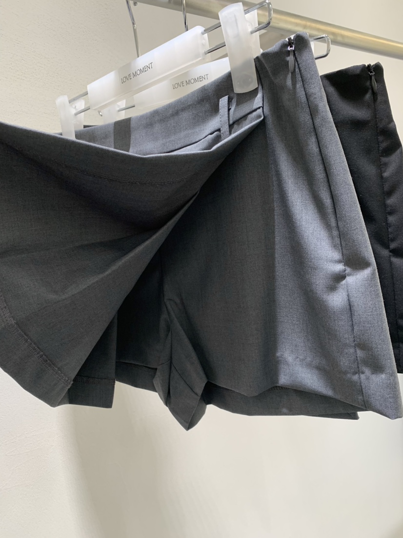 LOVE MOMENT東大門實拍女裝新品26春夏推薦休閑時尚裙褲LOVE MOMENT裙褲