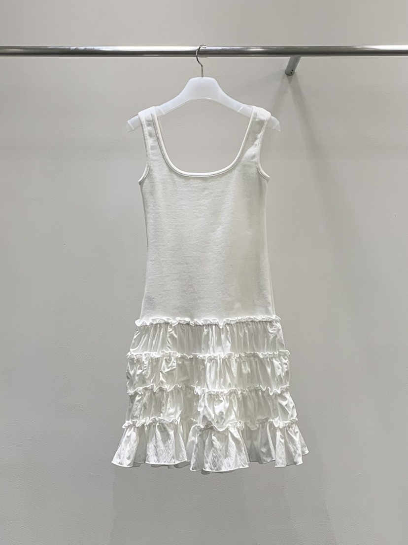 LOVE MOMENT東大門實拍女裝新款人氣真品熱賣推薦連衣裙LOVE MOMENT連衣裙