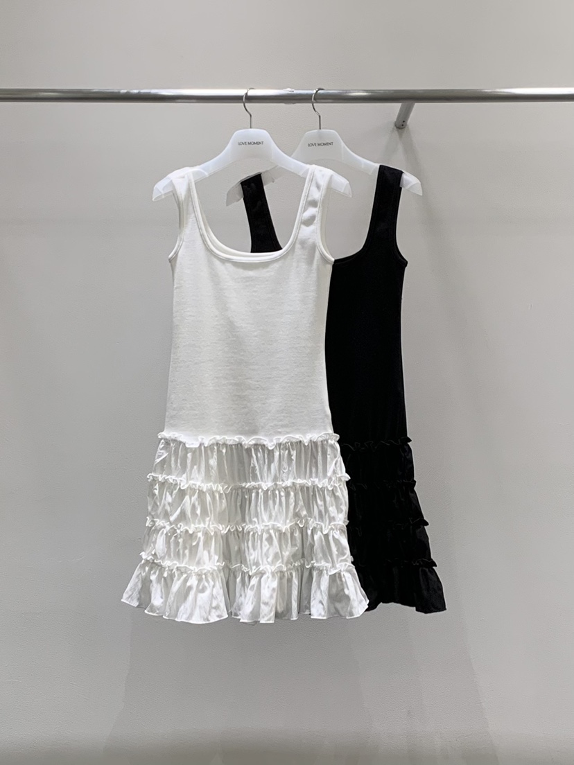 LOVE MOMENT東大門實拍女裝新款人氣真品熱賣推薦連衣裙LOVE MOMENT連衣裙