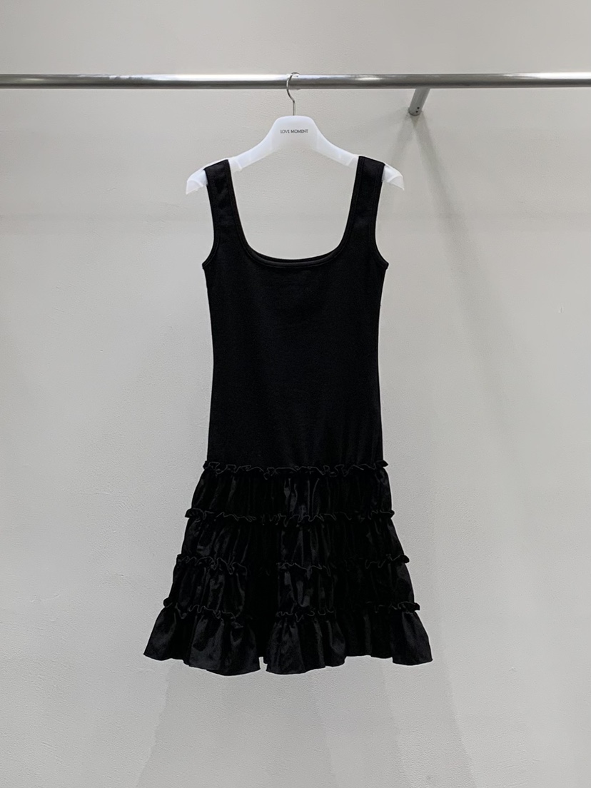 LOVE MOMENT東大門實拍女裝新款人氣真品熱賣推薦連衣裙LOVE MOMENT連衣裙圖色2