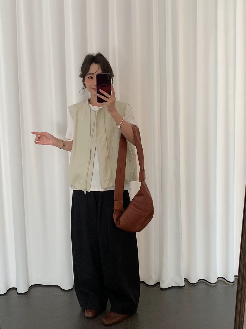 VIVANI東大門直郵女裝新款推薦人氣真品休閑26春夏時尚馬甲VIVANI馬甲