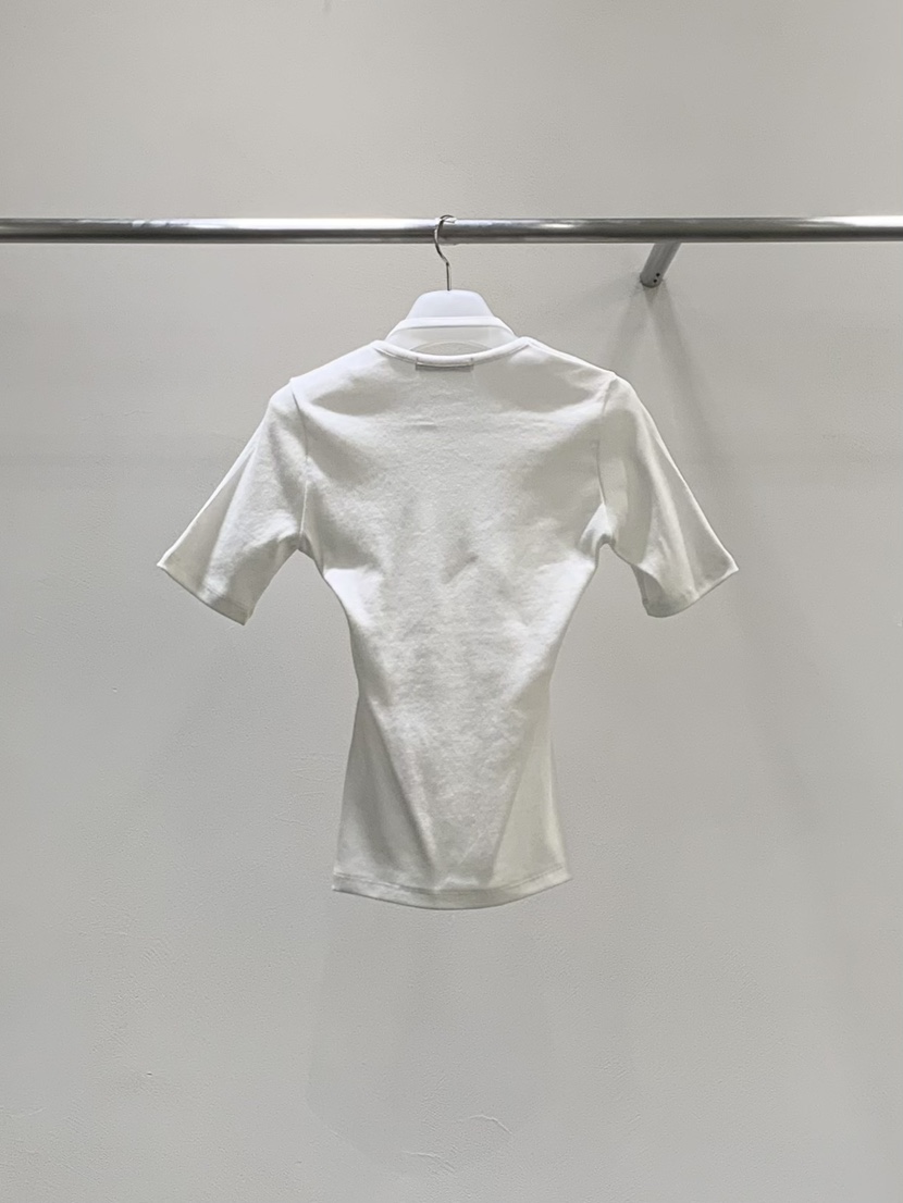 LOVE MOMENT韓國代購女裝新款人氣推薦熱賣時尚真品休閑T恤LOVE MOMENTT恤