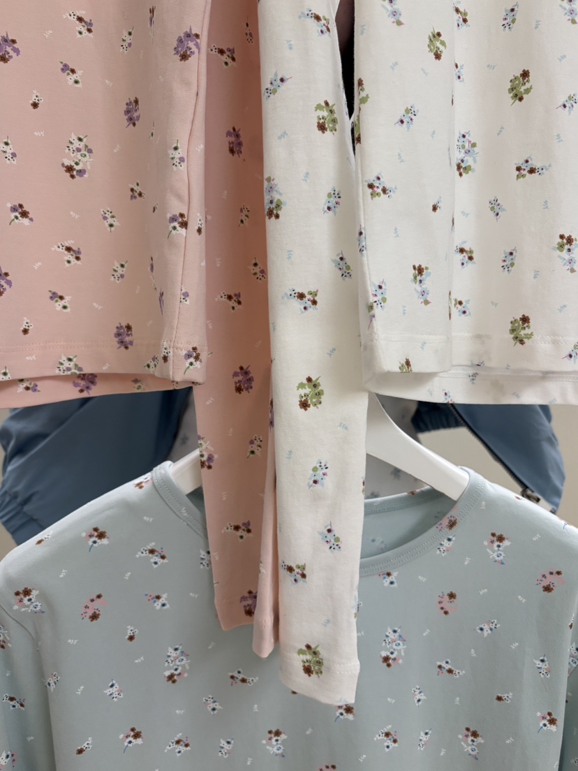 PEBBLE東大門代購女士新款時尚26春夏真品推薦熱賣長袖T恤PEBBLE長袖T恤