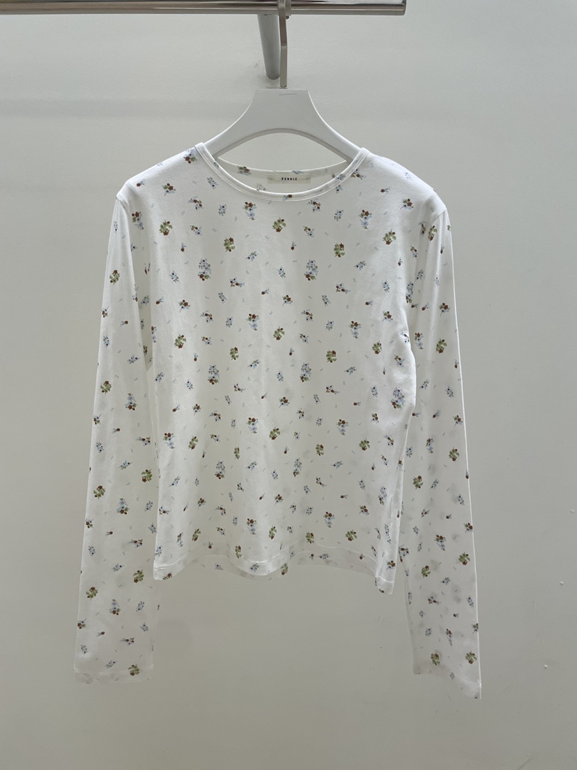 PEBBLE東大門代購女士新款時尚26春夏真品推薦熱賣長袖T恤PEBBLE長袖T恤圖色1