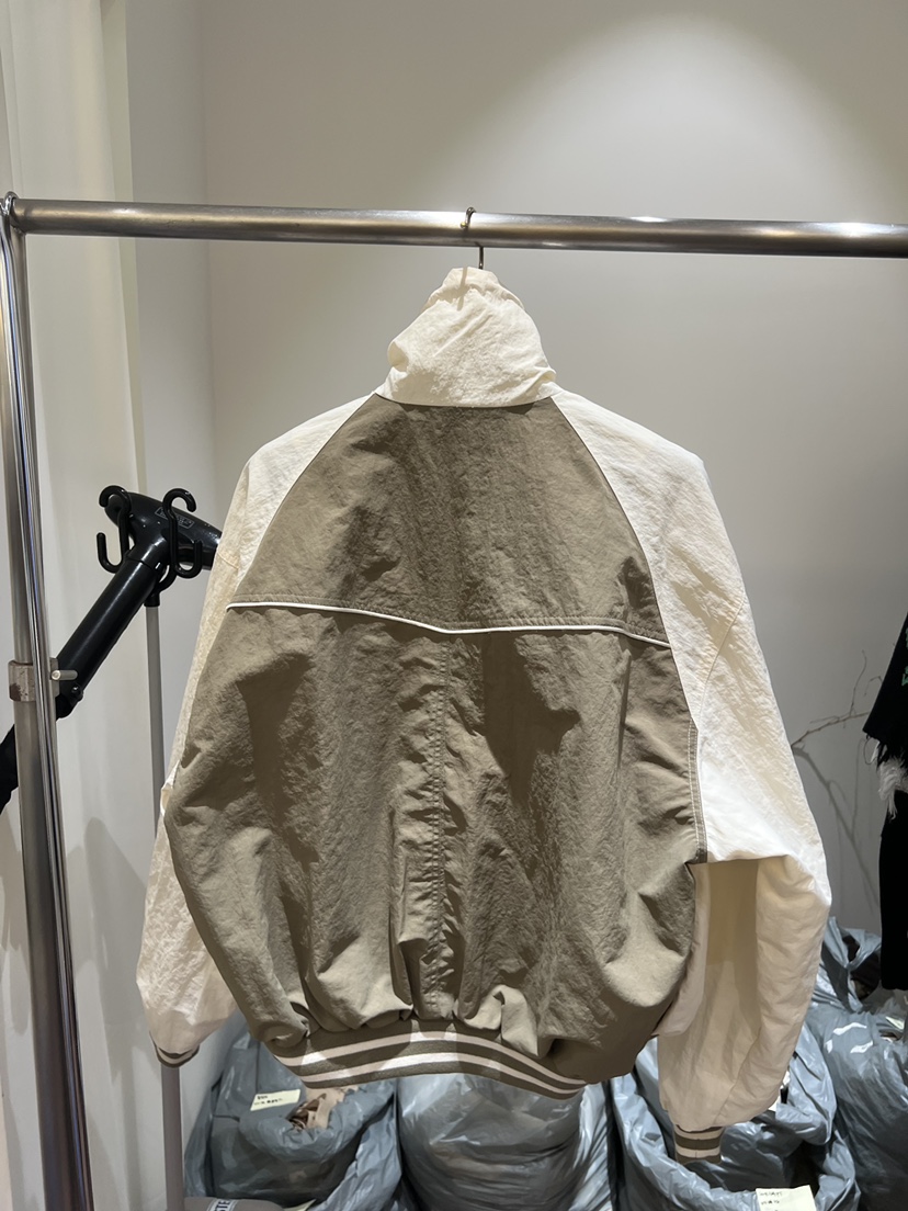 HUE/ERIA韓國直郵實拍女裝新款熱賣人氣休閑職業時尚夾克HUE/ERIA夾克